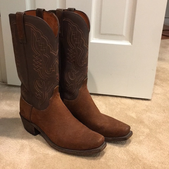 Men’s Luechese Boots - Picture 3 of 6